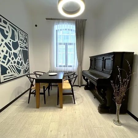 Apartment Savcibey Building *