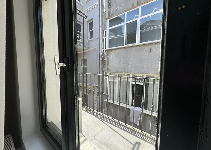 Savcibey Building 公寓 *